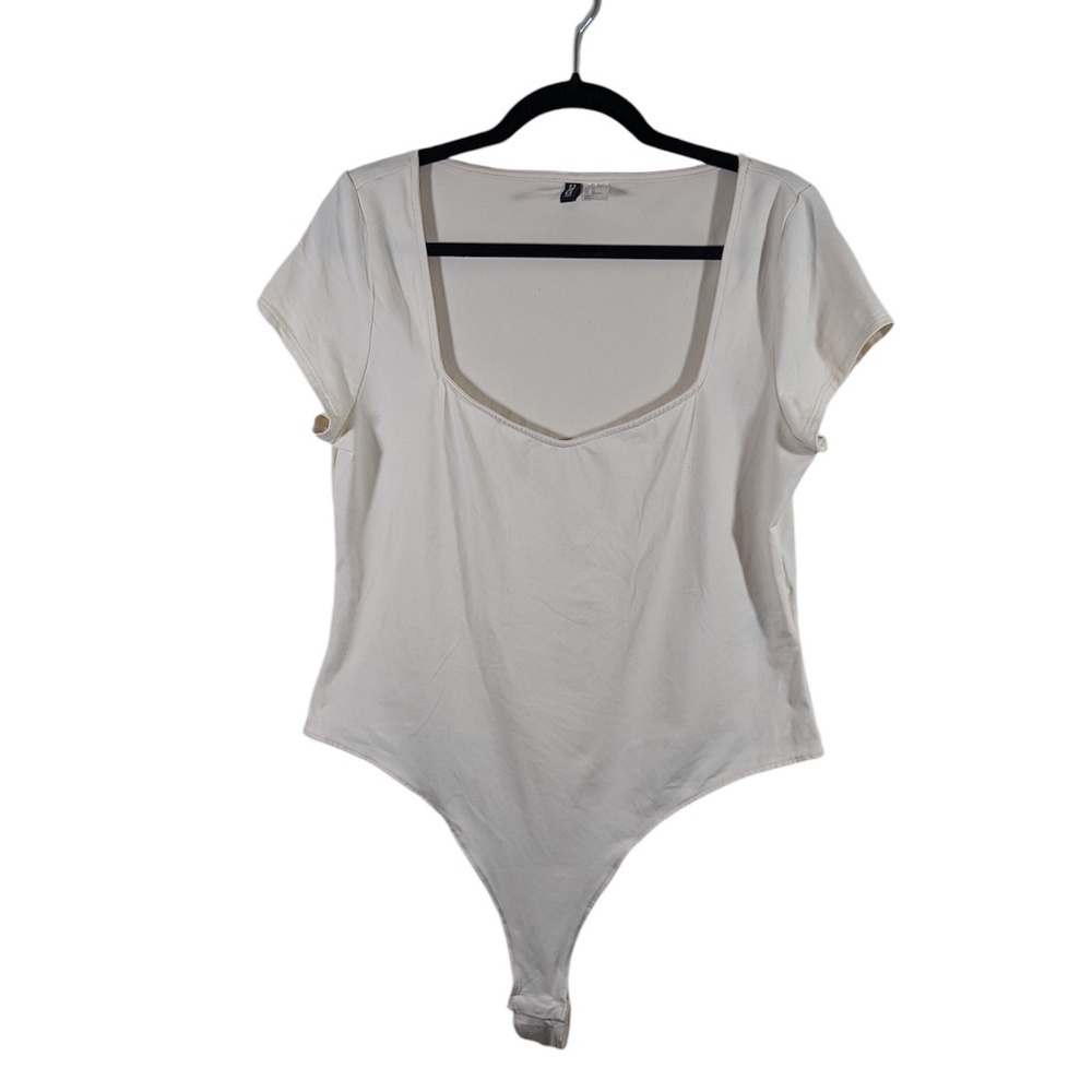 Divided Cream Short Sleeve Bodysuit Size XL